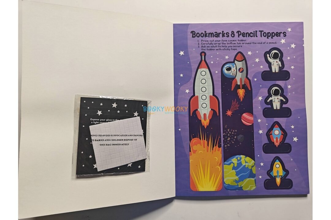 oplus_1048576 Glow in the Dark Space Activities 9781787728530