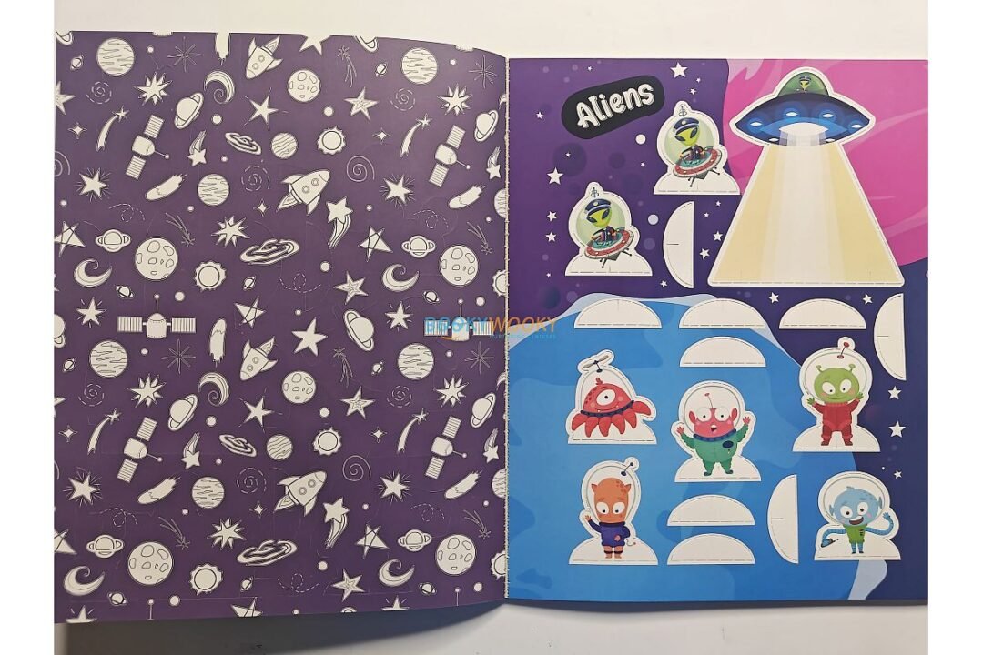 oplus_1048576 Glow in the Dark Space Activities 9781787728530